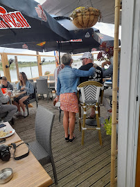 Atmosphère du Restaurant de fruits de mer La cabane à huîtres à Cabourg - n°10
