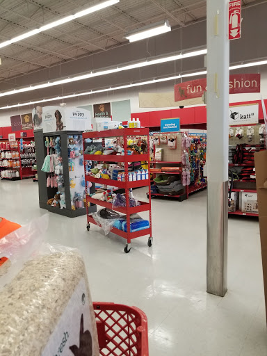 Pet Supply Store «Petco Animal Supplies», reviews and photos, 4751 W 29th St, Greeley, CO 80634, USA