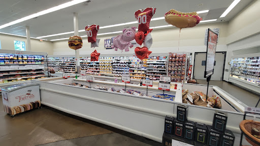 Supermarket «Hy-Vee», reviews and photos, 9400 E 350 Highway, Raytown, MO 64133, USA