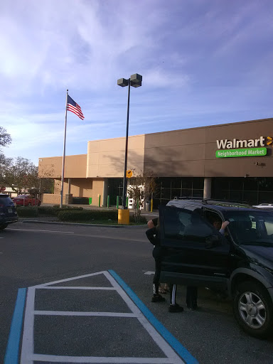 Supermarket «Walmart Neighborhood Market», reviews and photos, 2102 Main St, Dunedin, FL 34698, USA