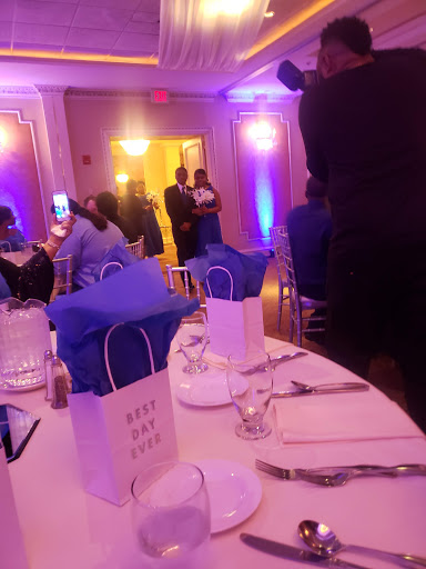 Banquet Hall «Astoria Banquets and Events Venue», reviews and photos, 1375 W Dundee Rd, Buffalo Grove, IL 60089, USA