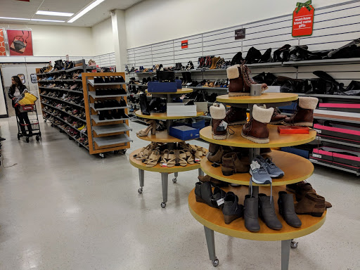 Department Store «T.J. Maxx», reviews and photos, 588 Francisco Blvd W, San Rafael, CA 94901, USA