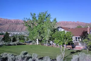 Desert Hills Inn, a Traditional Bed and Breakfast image