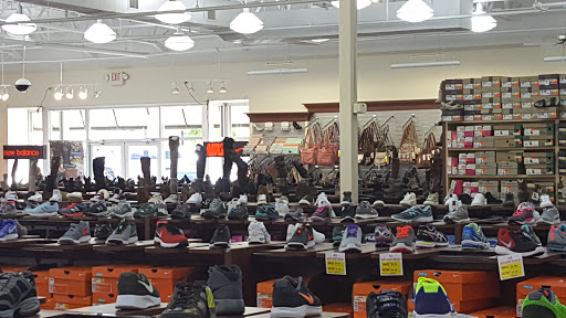 Shoe Store «Shoe Dept.», reviews and photos, 7201 SE 29th St #201, Midwest City, OK 73110, USA