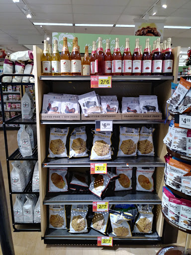 Grocery Store «Stop & Shop», reviews and photos, 44 Fenn Rd, Newington, CT 06111, USA