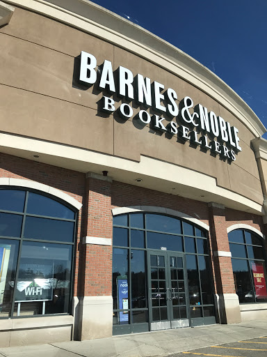 Book Store «Barnes & Noble», reviews and photos, 541 Lincoln St, Worcester, MA 01605, USA