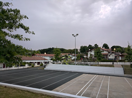 École primaire Sacré Cœur Eskola à Souraïde, Pyrénées-Atlantiques