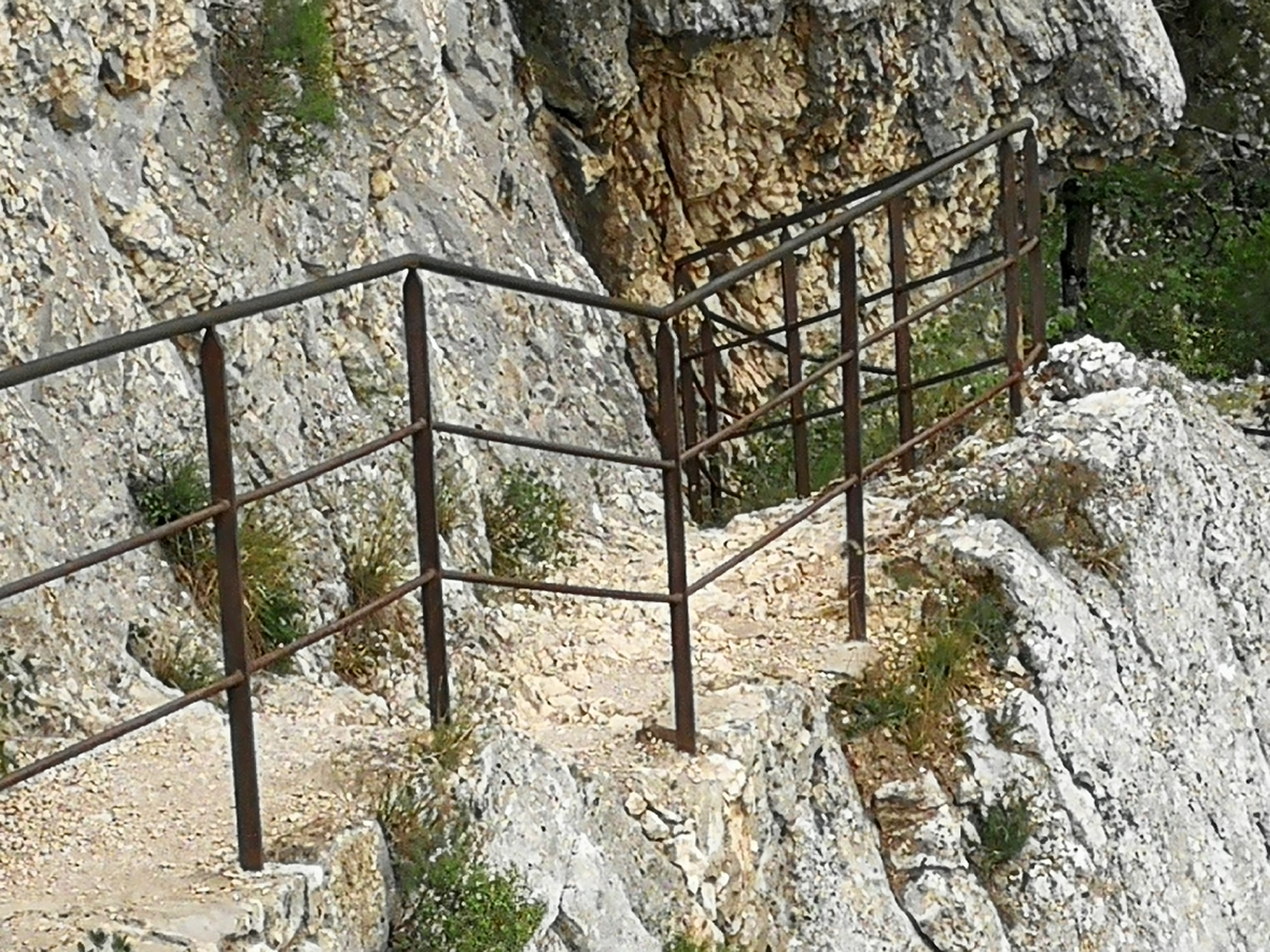 Photo n° 5 de l'avis de Helmut.e fait le 14/06/2019 à 20:02