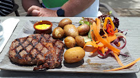 Steak du Restaurant français Les Ombrelles à Martigues - n°1