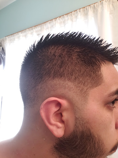 Barber Shop «Sports Lodge Barber Shop», reviews and photos, 2013 Essington Rd, Joliet, IL 60435, USA