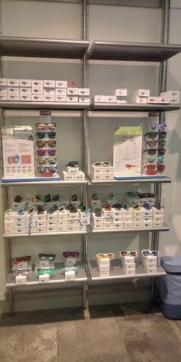 Sporting Goods Store «Gazelle Sports Holland», reviews and photos, 24 W 8th St, Holland, MI 49423, USA