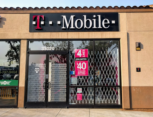 Cell Phone Store «T-Mobile», reviews and photos, 35020 Newark Blvd, Newark, CA 94560, USA