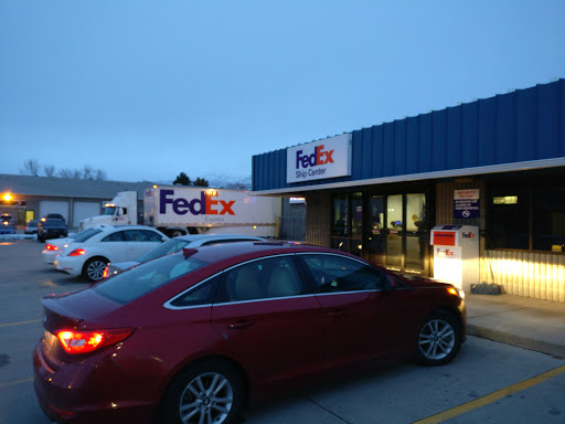 Shipping and Mailing Service «FedEx Ship Center», reviews and photos, 70 1200 W, Orem, UT 84057, USA