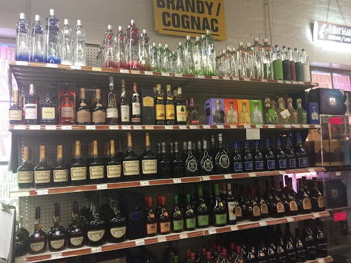Wine Store «Bev Max Liquors», reviews and photos, 296 Wood Ave, Bridgeport, CT 06605, USA