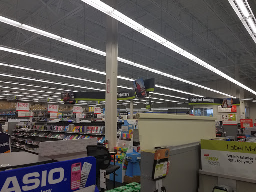 Office Supply Store «Staples», reviews and photos, 4950 Centre Pointe Dr #100, North Charleston, SC 29418, USA