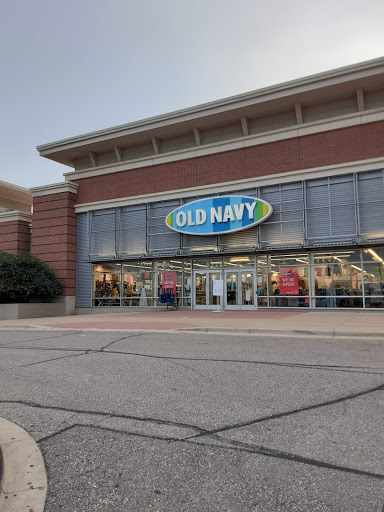 Clothing Store «Old Navy», reviews and photos, 3260 Fairlane Dr, Allen Park, MI 48101, USA