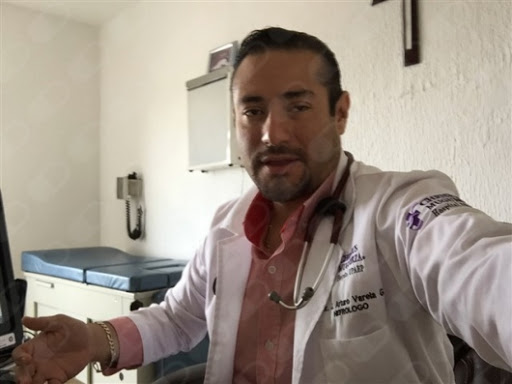 Dr. Jose Arturo Varela Gutierrez, Nefrólogo