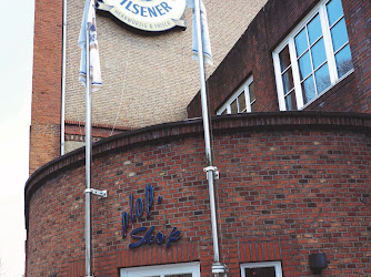 Plop-Shop vor der Flensburger Brauerei