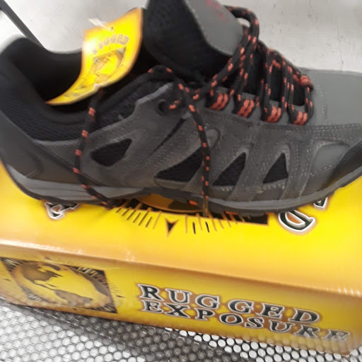 Sporting Goods Store «Big 5 Sporting Goods», reviews and photos, 3420 Wilshire Blvd, Los Angeles, CA 90010, USA