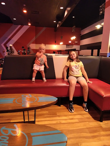 Bowling Alley «Bowlero Blaine», reviews and photos, 11351 Ulysses St NE, Blaine, MN 55434, USA