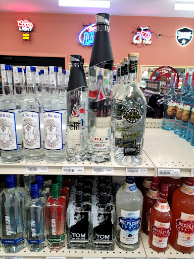 Liquor Store «21st Amendment Wine and Spirts», reviews and photos, 3404 E 146th St, Carmel, IN 46033, USA