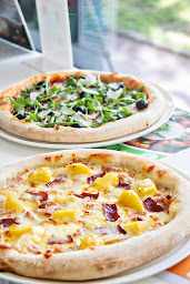 Photo n°46 de GreenPizza à La Celle-Saint-Cloud ()