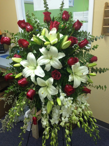 Florist «Xpressions Florist», reviews and photos, 14373 Blanco Rd, San Antonio, TX 78216, USA