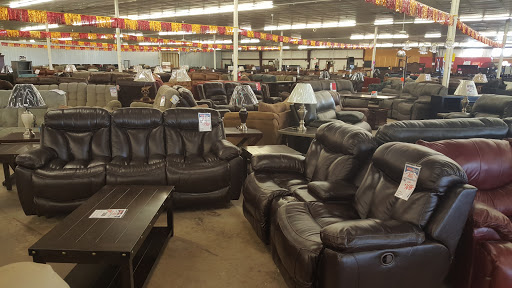 Furniture Store «The Edge Furniture and Mattresses», reviews and photos, 17975 S Interstate Hwy 35, Schertz, TX 78154, USA