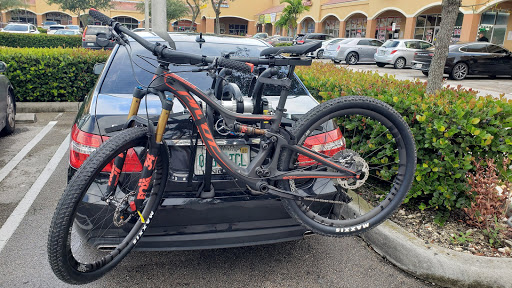 Bicycle Store «SunCycling and Fitness Shop», reviews and photos, 132 Hialeah Dr, Hialeah, FL 33010, USA