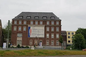 Helios Klinikum Duisburg - Ambulanz der Urologischen Klinik image