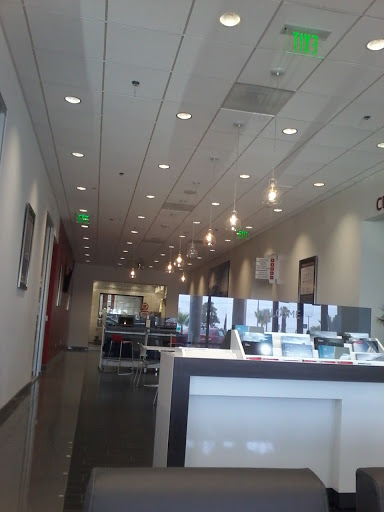 Kia Dealer «Valley Kia of Fontana», reviews and photos, 16272 S Highland Ave, Fontana, CA 92336, USA