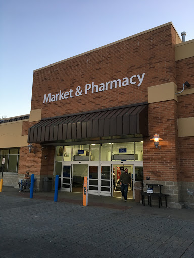 Walmart Supercenter, 2801 Cunningham Rd, Cincinnati, OH 45241, USA, 