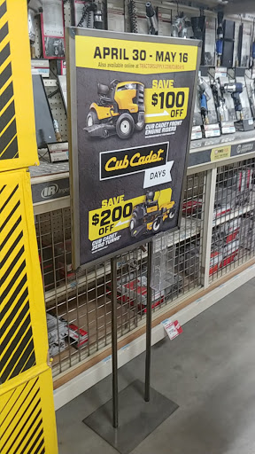 Home Improvement Store «Tractor Supply Co.», reviews and photos, 67 Palomba Dr, Enfield, CT 06082, USA