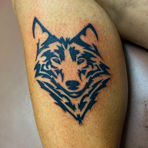 Tattoo Shop «Masterpiece Tattoo & Body Piercing», reviews and photos, 99 NH-28, Salem, NH 03079, USA