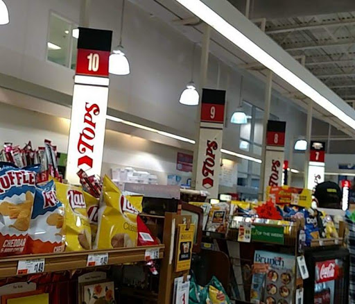 Supermarket «TOPS Friendly Markets», reviews and photos, 3955 Vineyard Dr, Dunkirk, NY 14048, USA