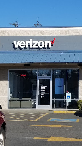 Cell Phone Store «GoWireless Verizon Authorized Retailer», reviews and photos, 1894 SE Sedgwick Rd #103, Port Orchard, WA 98366, USA