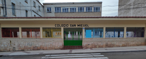 Colegio San Miguel en Roa