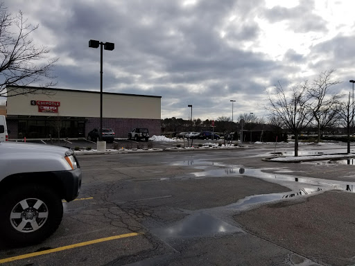 Shopping Mall «Sayville Plaza», reviews and photos, Sunrise Hwy, Sayville, NY 11782, USA