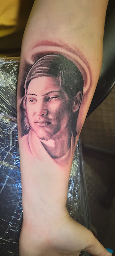 Explore great white shark tattoo ideas, creative tattoo ideas in Angola, available at Hoodlum Ink