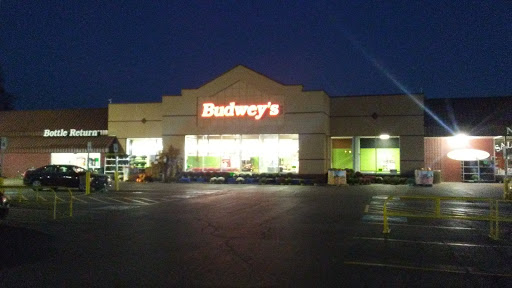 Supermarket «Budweys Supermarket», reviews and photos, 535 Division St, North Tonawanda, NY 14120, USA