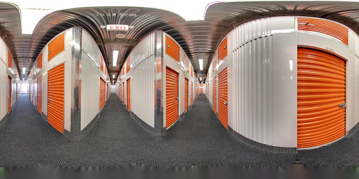 Self-Storage Facility «CubeSmart Self Storage», reviews and photos, 33-24 Woodside Ave, Long Island City, NY 11101, USA