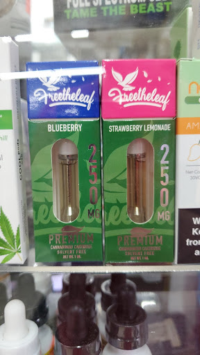 Convenience Store «Milford Store», reviews and photos, 107 E Harford St, Milford, PA 18337, USA