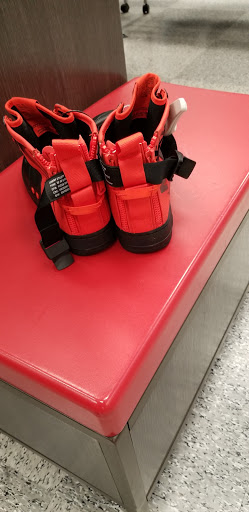 Clothing Store «Ross Dress for Less», reviews and photos, 1886 College St, Liberty, MO 64068, USA