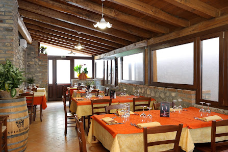 La Taverna del Borgo Contrada Nicolao, 89045 Mammola RC, Italia
