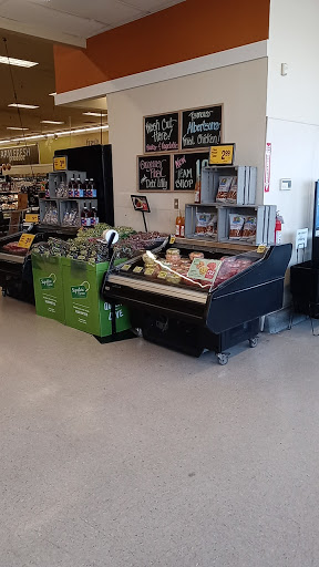 Grocery Store «Albertsons», reviews and photos, 11012 Canyon Rd E, Puyallup, WA 98373, USA