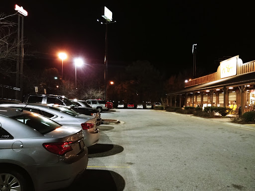 American Restaurant «Cracker Barrel Old Country Store», reviews and photos, 2003 Eatonton Rd, Madison, GA 30650, USA