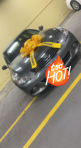 Used Car Dealer «CarMax», reviews and photos, 101 N Wolf Rd, Hillside, IL 60162, USA