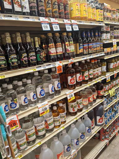 Grocery Store «Radermacher Super Valu», reviews and photos, 500 2nd St W, Jordan, MN 55352, USA