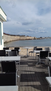 Atmosphère du Restaurant La Grande plage à Port-Louis - n°11