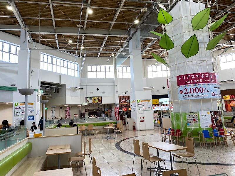 インプレイスyuriトリアス店 福岡県久山町山田 美容院 美容室 グルコミ